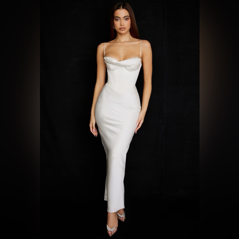 House of CB Charmaine dress in Ivory